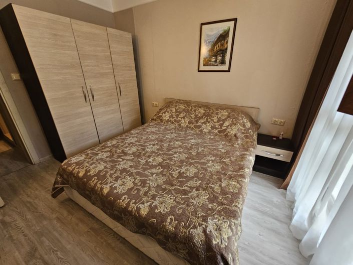 Image No.3-1 Bed Property for sale