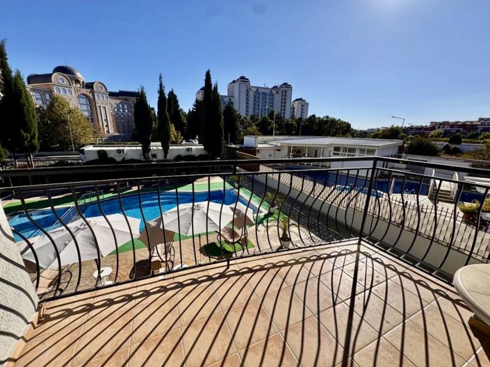 Image No.3-1 Bed Property for sale