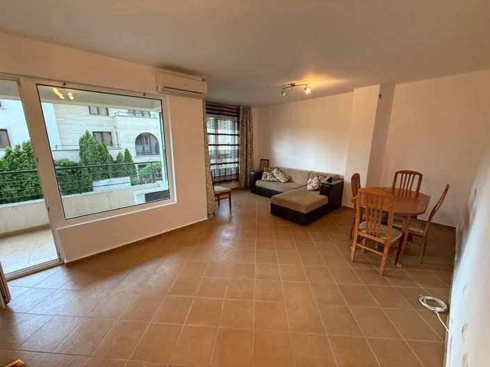 Image No.3-Propriété de 2 chambres à vendre à Sunny Beach