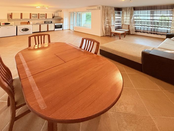 Image No.5-Propriété de 2 chambres à vendre à Sunny Beach