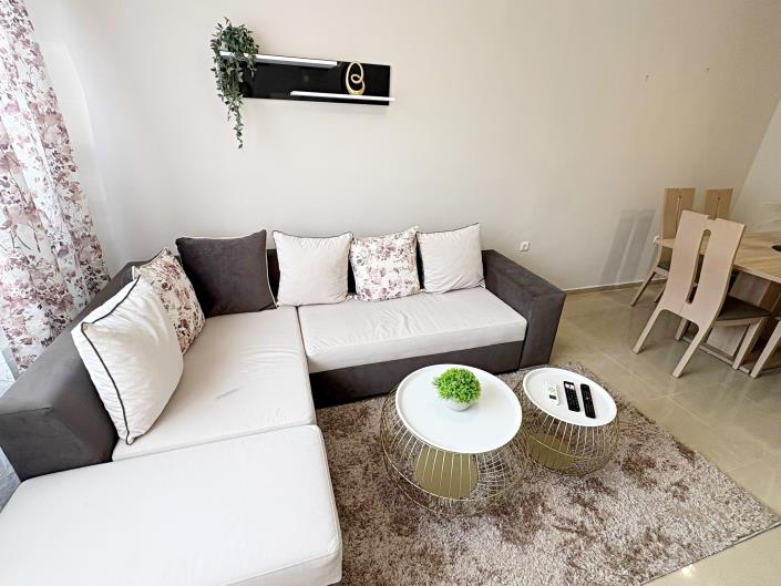 Image No.9-1 Bed Property for sale