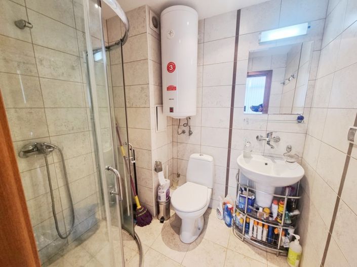 Image No.2-1 Bed Property for sale