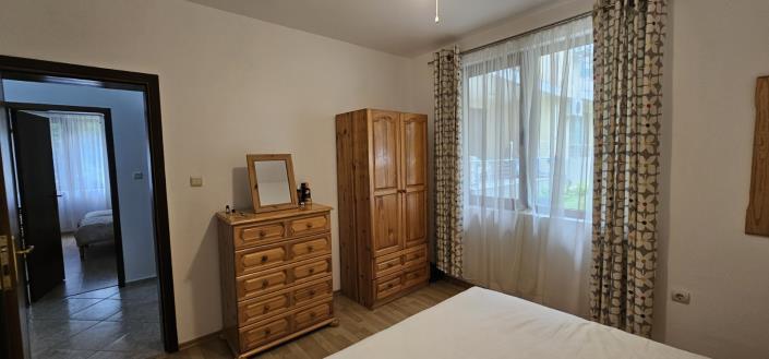 Image No.12-2 Bed Property for sale