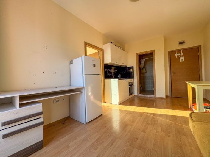 Image No.3-1 Bed Property for sale