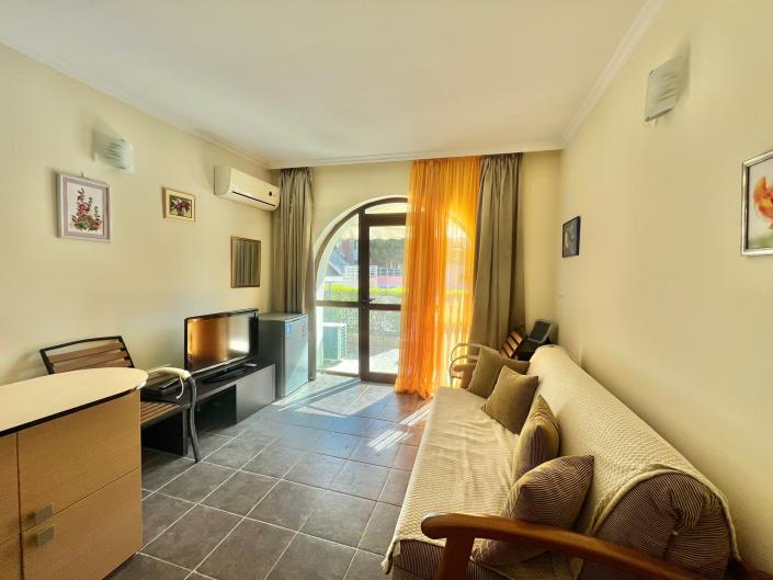 Image No.10-Propriété de 1 chambre à vendre à St Vlas