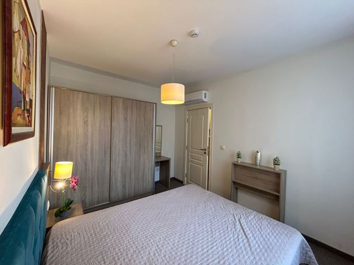 Image No.5-1 Bed Property for sale