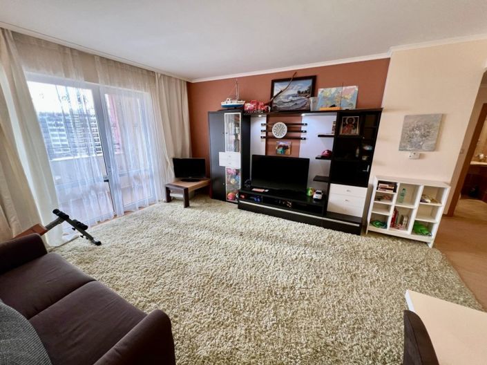 Image No.6-1 Bed Property for sale