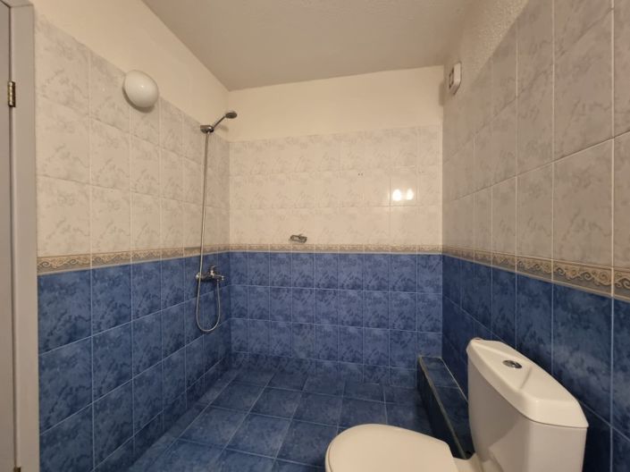 Image No.7-1 Bed Property for sale