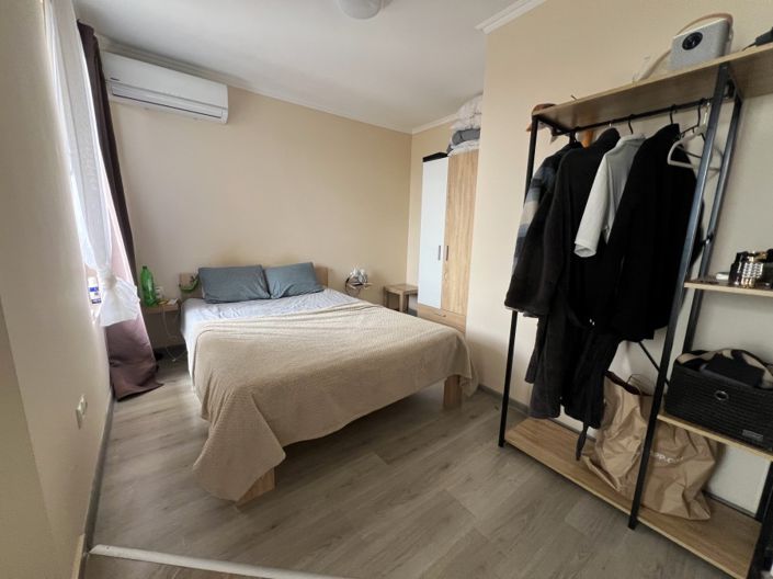 Image No.4-1 Bed Property for sale