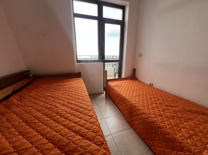 Image No.7-2 Bed Property for sale