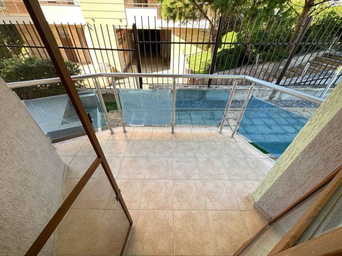 Image No.2-Propriété de 2 chambres à vendre à St Vlas