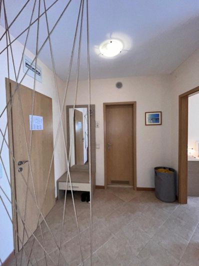 Image No.7-1 Bed Property for sale