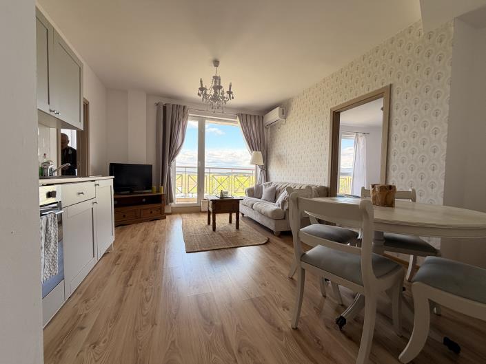 Image No.4-2 Bed Property for sale