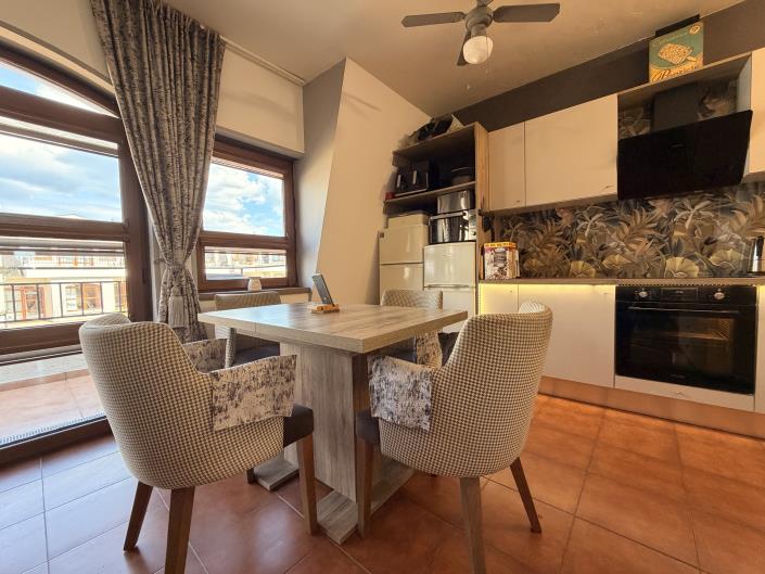 Image No.17-2 Bed Apartment for sale