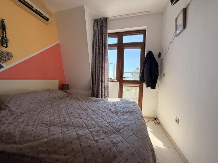 Image No.12-2 Bed Apartment for sale