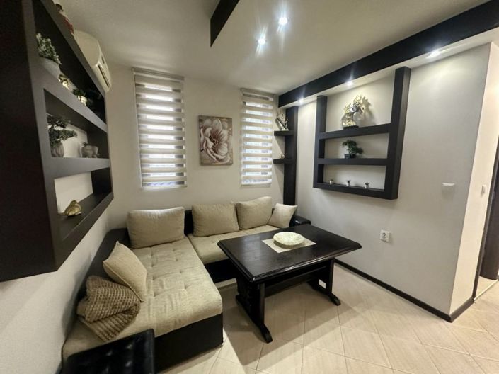 Image No.2-2 Bed Property for sale