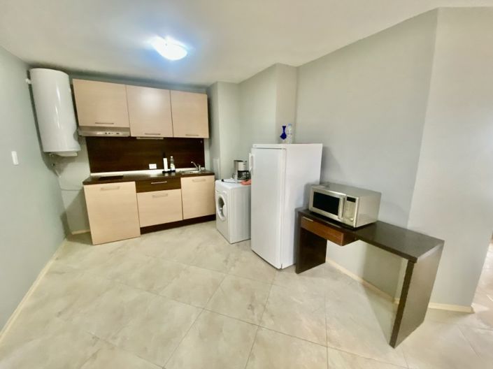 Image No.2-2 Bed Property for sale