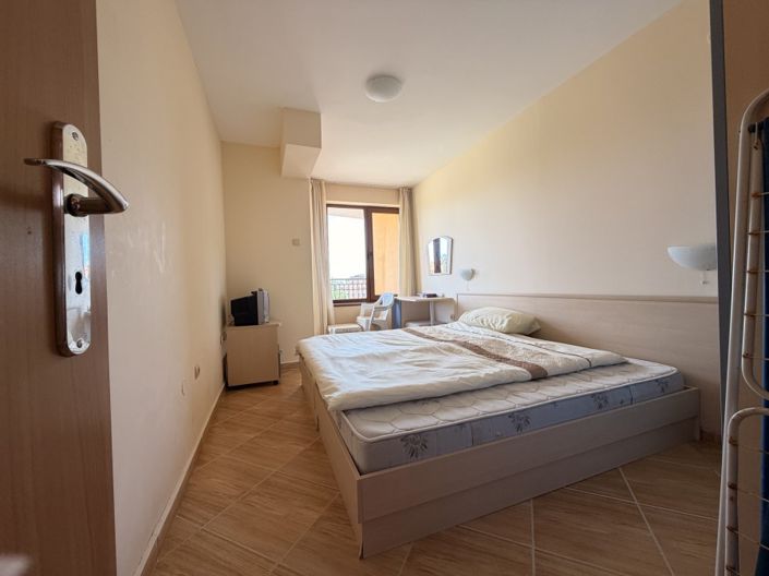 Image No.8-1 Bed Property for sale
