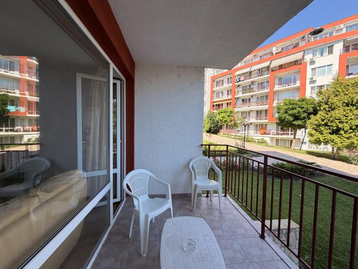 Image No.13-1 Bed Property for sale