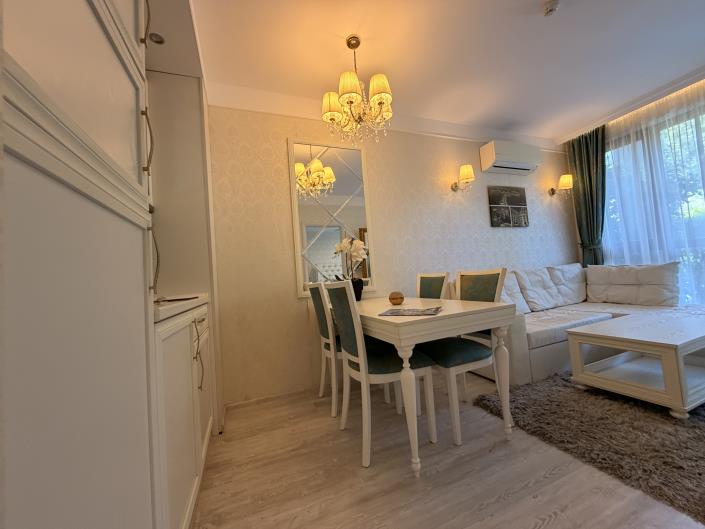 Image No.12-1 Bed Property for sale