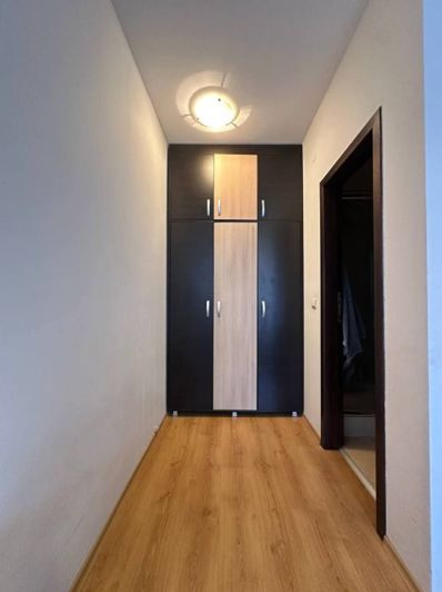 Image No.4-1 Bed Property for sale