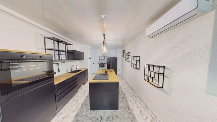 Image No.6-2 Bed Property for sale