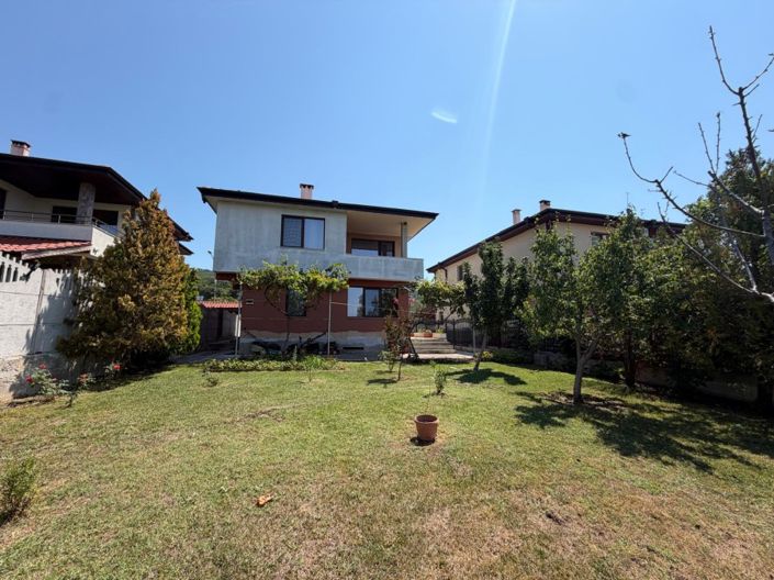 Image No.4-Propriété de 4 chambres à vendre à Kosharitsa