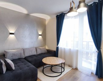 1 - St Vlas, Property