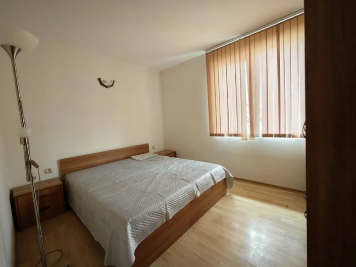 Image No.5-2 Bed Property for sale