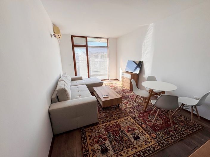 Image No.7-1 Bed Property for sale