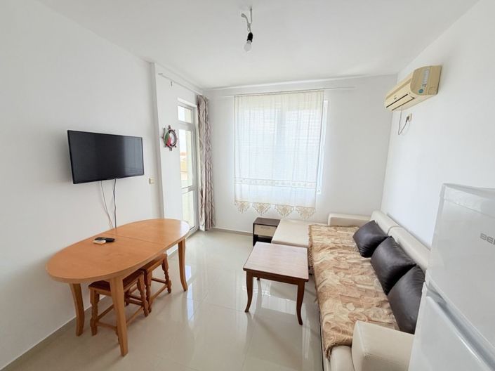 Image No.4-2 Bed Property for sale
