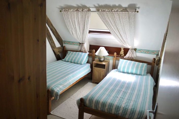 Image No.60-13 Bed House for sale