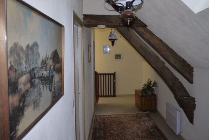 Image No.66-13 Bed House for sale