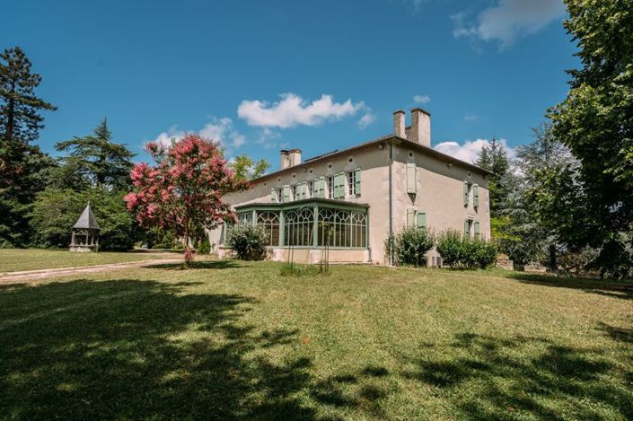 Image No.6-9 Bed Country House for sale