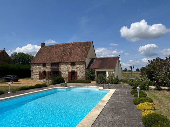 Image No.1-Propriété de 4 chambres à vendre à Saint-Fraimbault