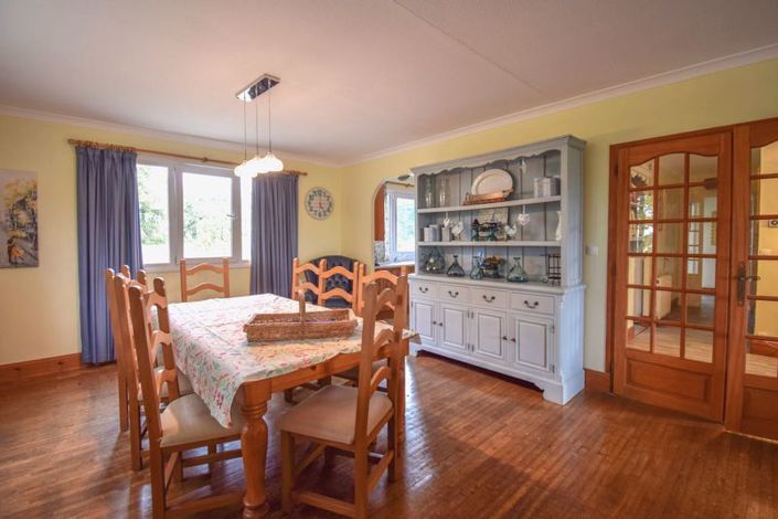 Image No.25-9 Bed House for sale