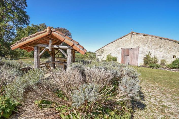 Image No.47-9 Bed House for sale