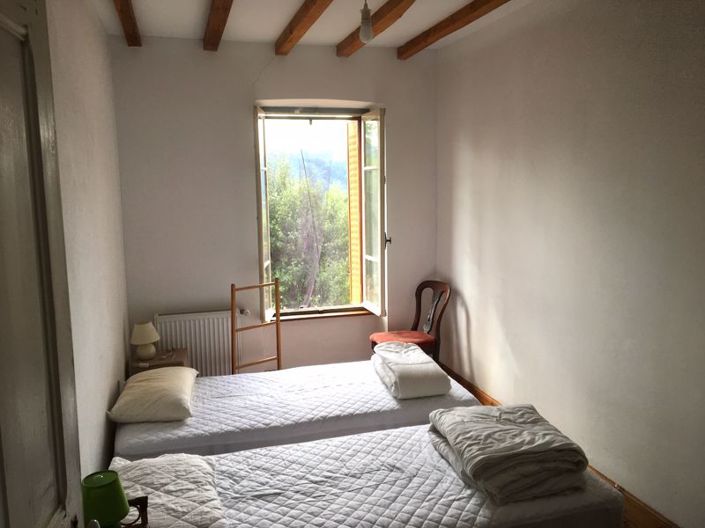 Image No.28-4 Bed House for sale