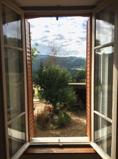 Image No.30-4 Bed House for sale