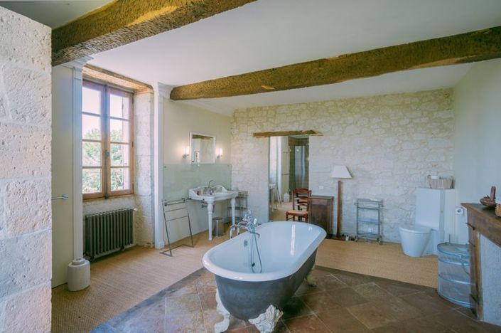 Image No.15-5 Bed House for sale