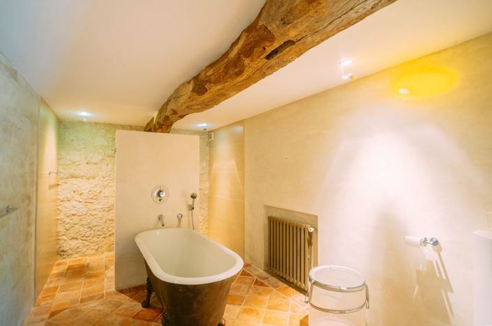 Image No.19-5 Bed House for sale