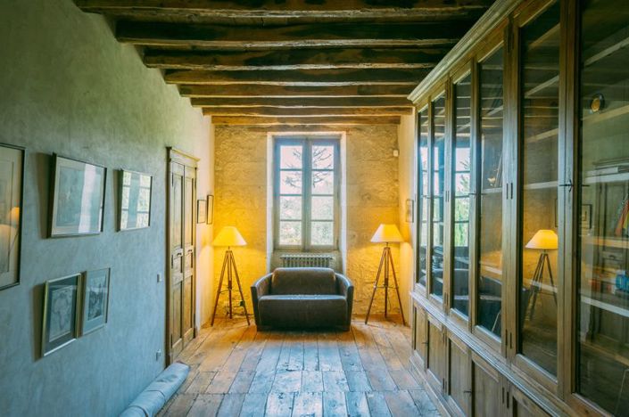 Image No.2-5 Bed House for sale