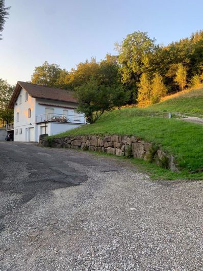 Image No.3-4 Bed House for sale