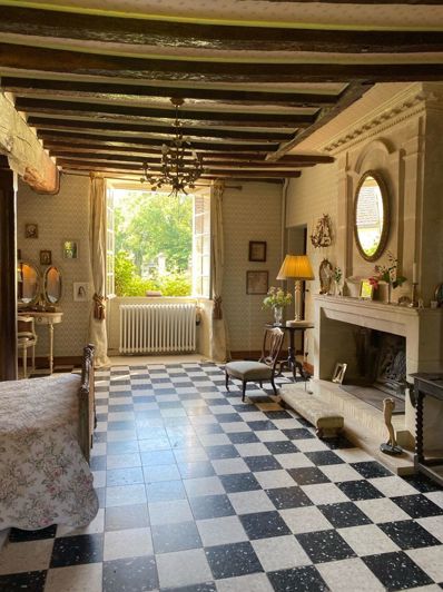 Image No.25-12 Bed House for sale