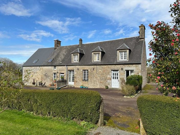 Image No.1-6 Bed House for sale