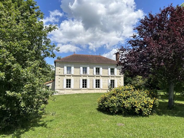 Image No.1-Maison de 4 chambres à vendre à Aube