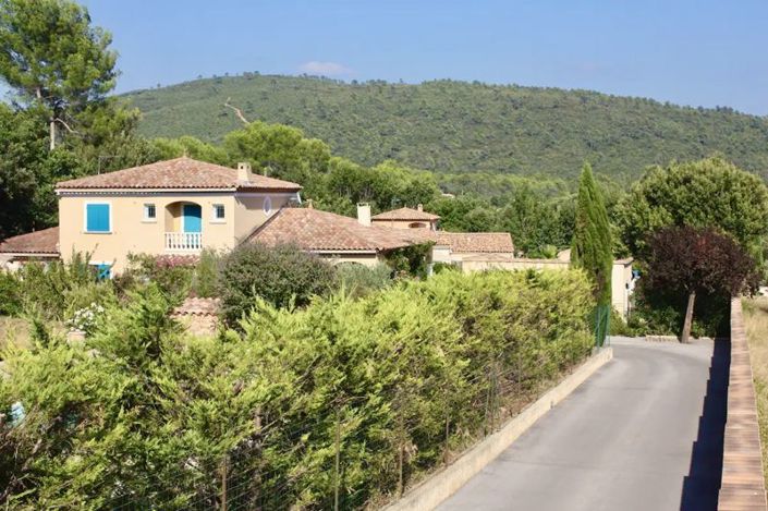 Image No.17-Villa de 4 chambres à vendre à Garéoult