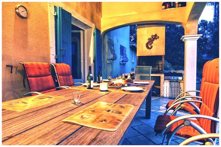 Image No.2-4 Bed Villa for sale