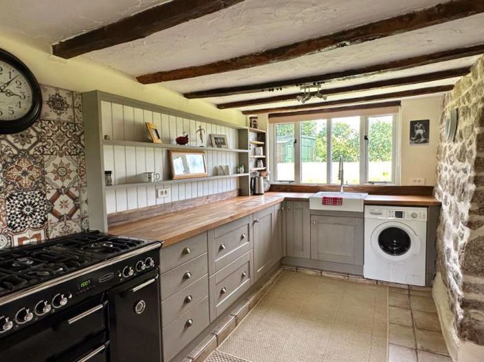 Image No.2-3 Bed House for sale