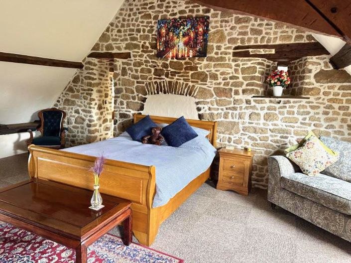 Image No.28-3 Bed House for sale